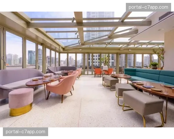 场馆租赁机制由固定包场 转向数据监测下的灵活空间共享